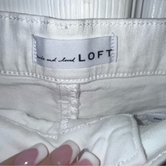 LOFT Classic White Jeans-1099/c-28 - Picture 2 of 4